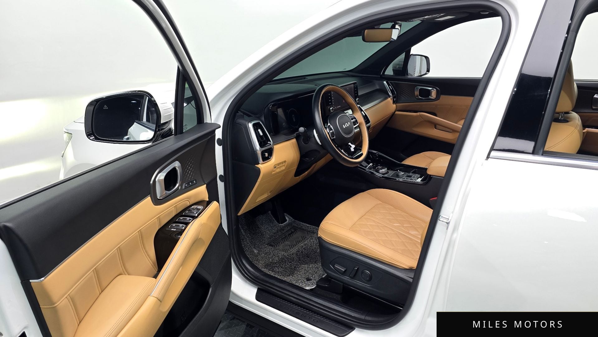 Kia Sorento 2022 — миниатюра 11