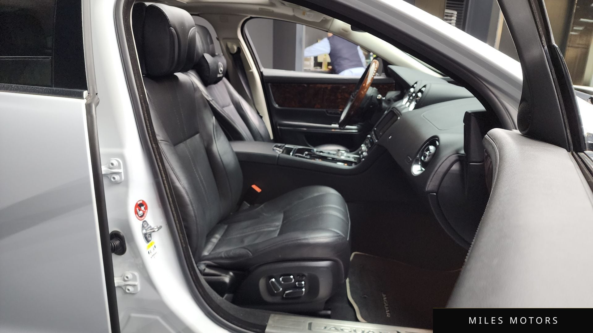 Jaguar All New XJ 2015 — миниатюра 11