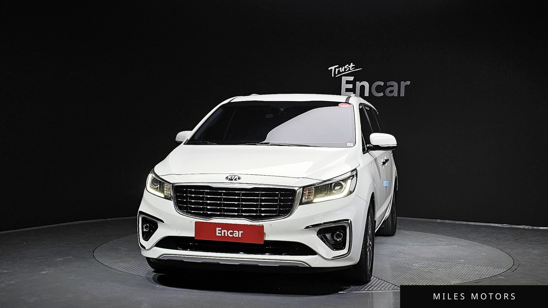 Kia Canival 2020 — миниатюра 3