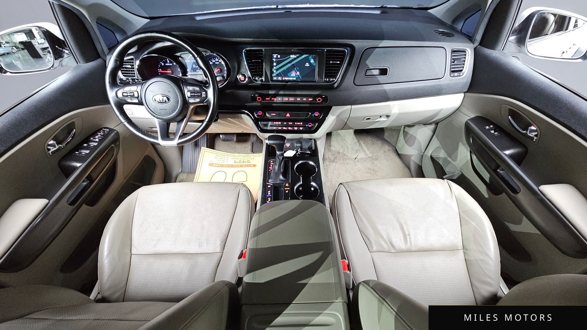 Kia Canival 2020 — миниатюра 7