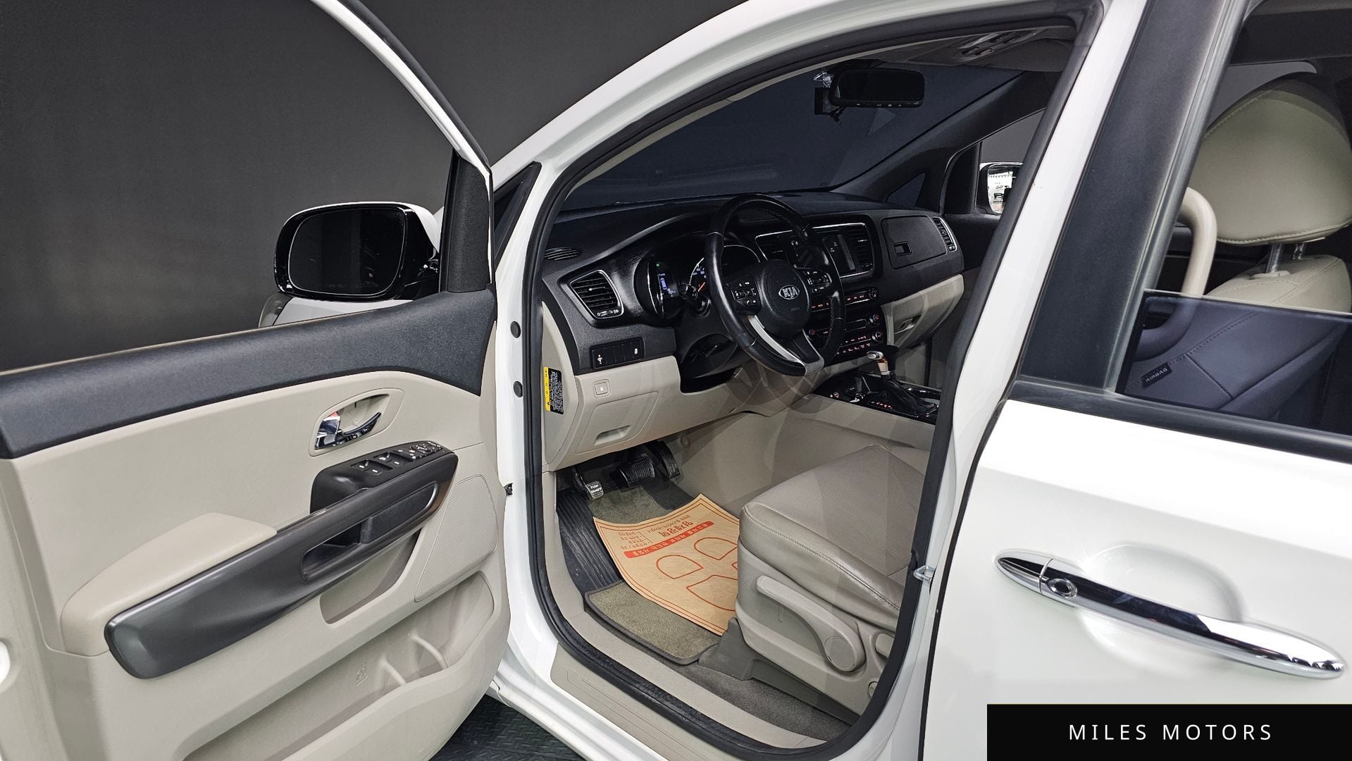 Kia Canival 2020 — миниатюра 10