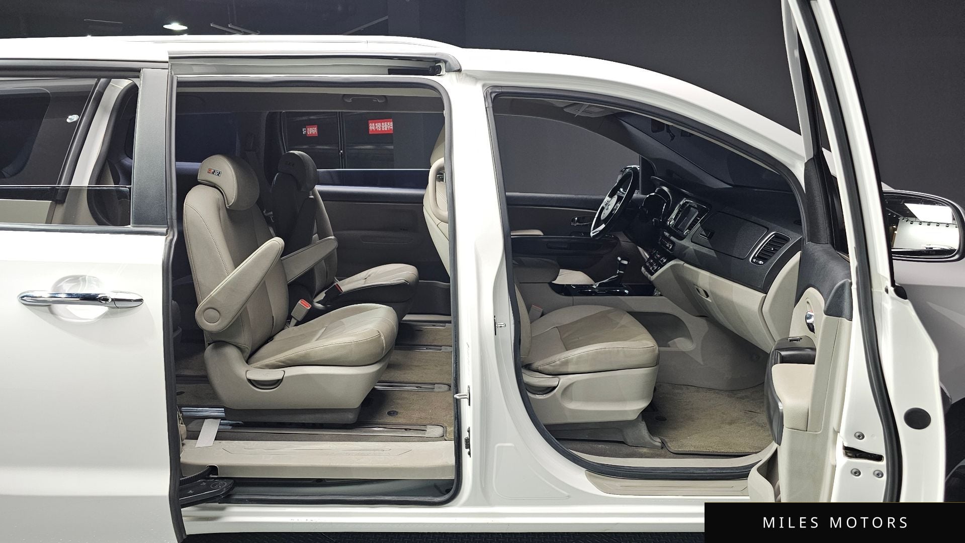 Kia Canival 2020 — миниатюра 12