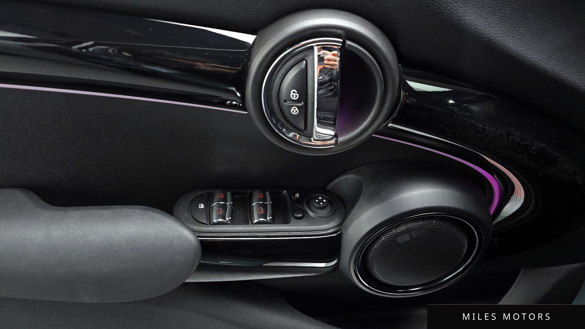 MINI 쿠퍼 S 2023 — миниатюра 18