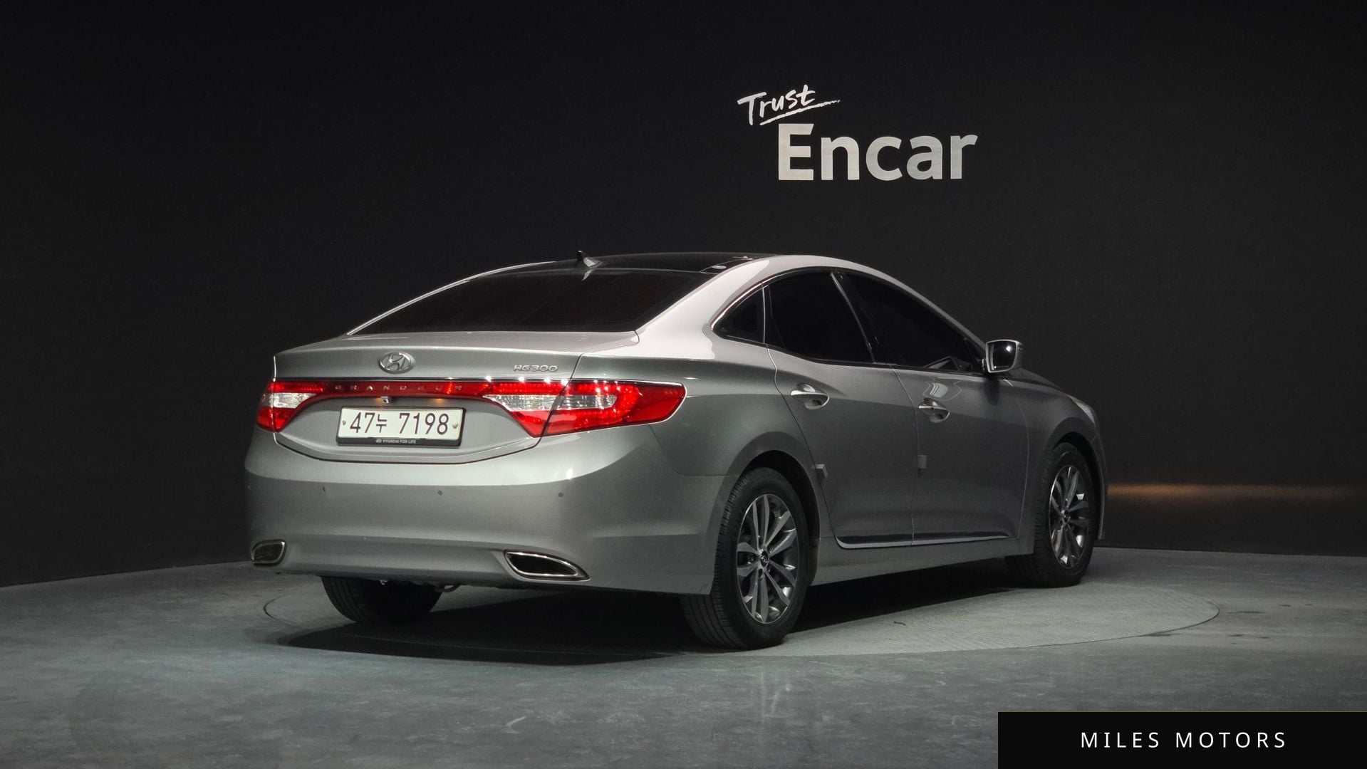 Hyundai Grandeur 2011 — миниатюра 2