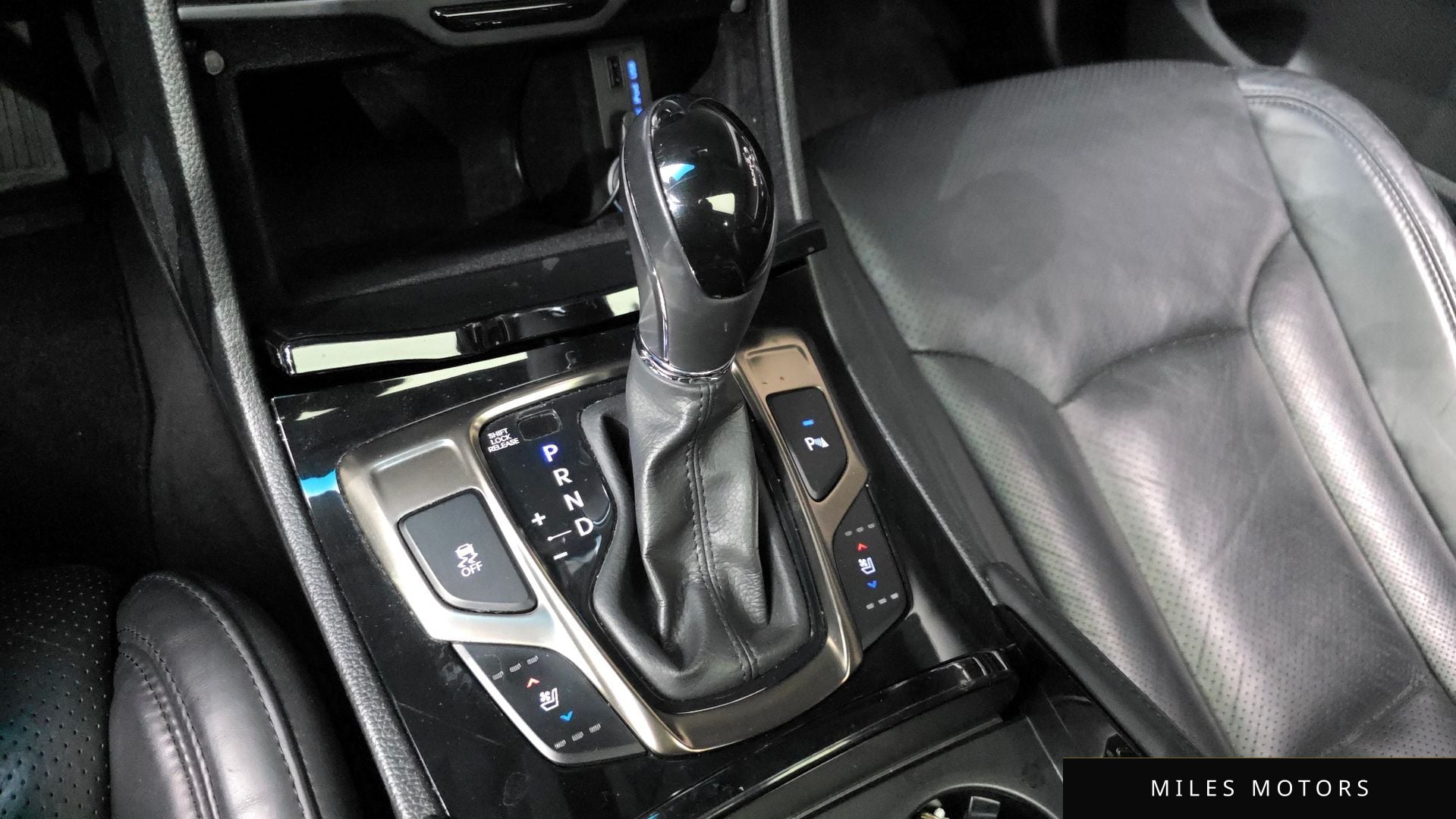 Hyundai Grandeur 2011 — миниатюра 9