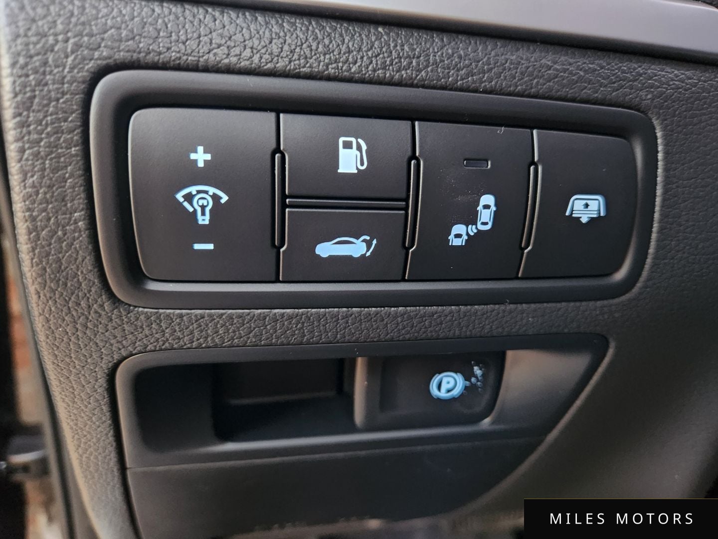 Genesis G80 2018 — миниатюра 12