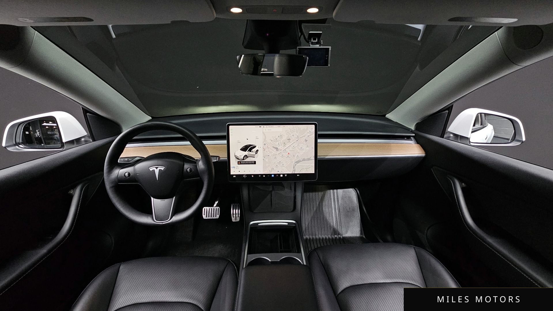 Tesla Model Y 2022 — миниатюра 7