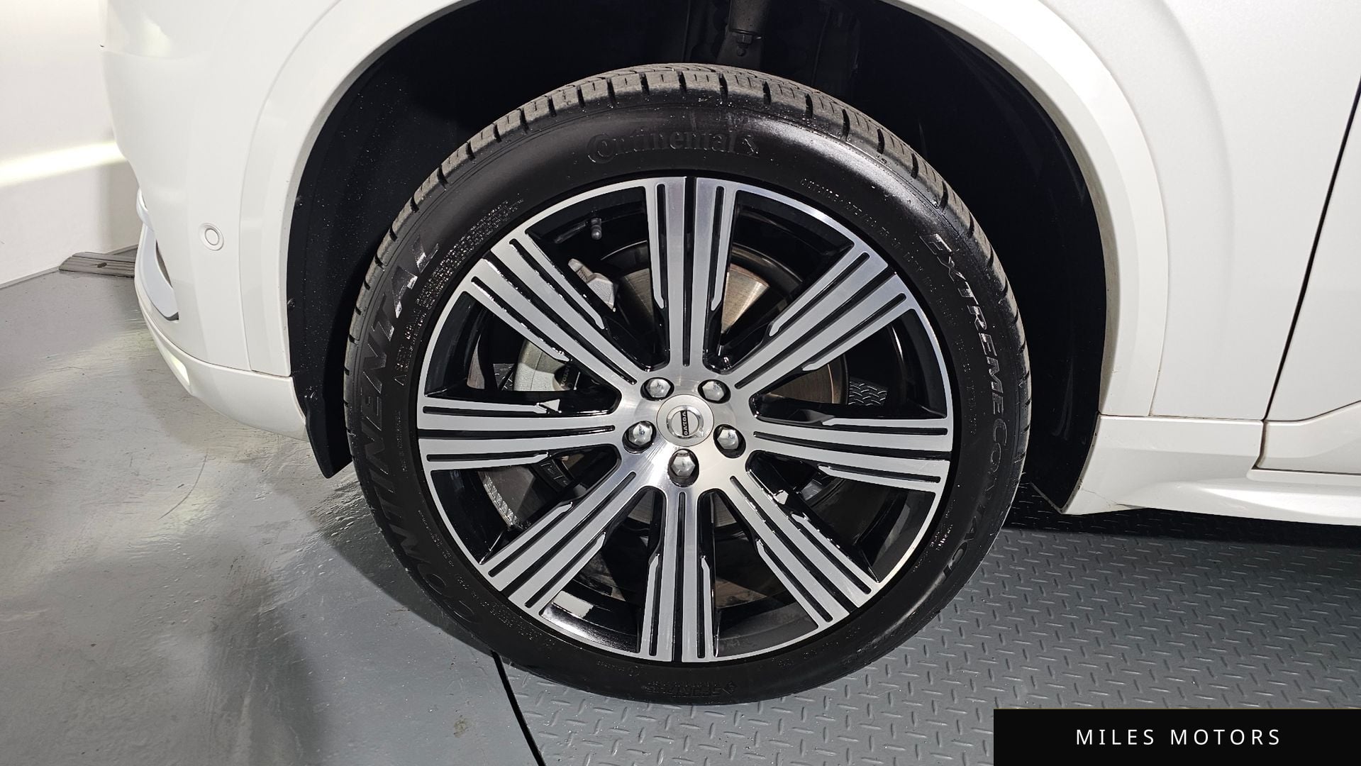 Volvo XC90 2021 — миниатюра 5