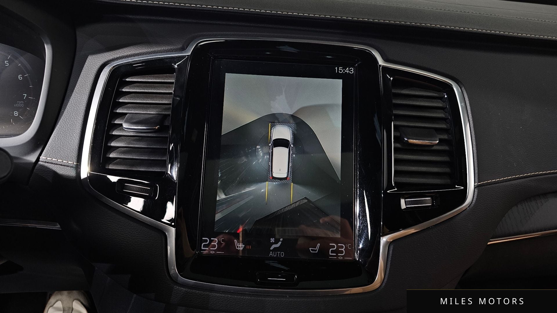 Volvo XC90 2021 — миниатюра 15