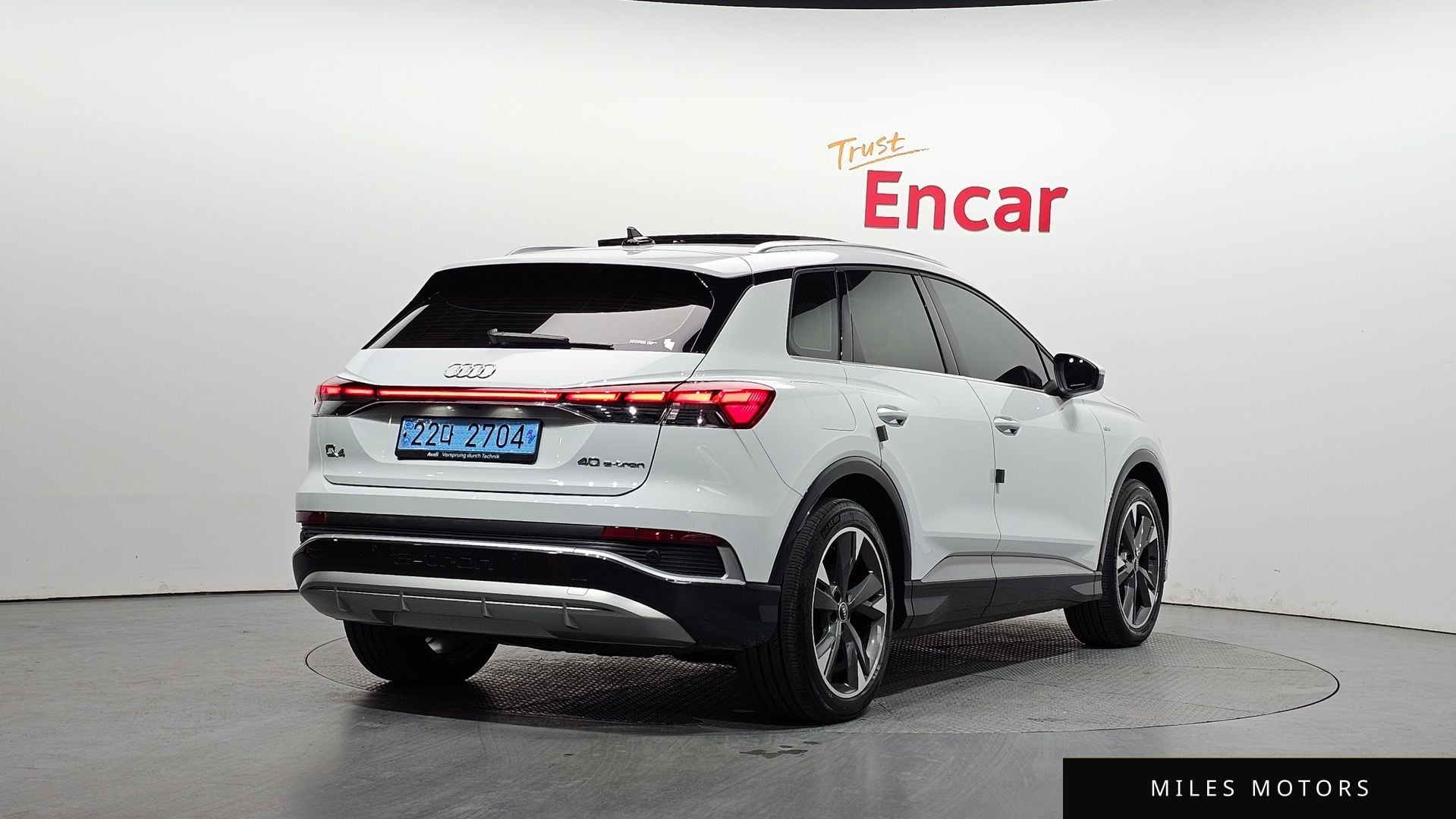 Audi Q4 e-tron 2022 — миниатюра 2