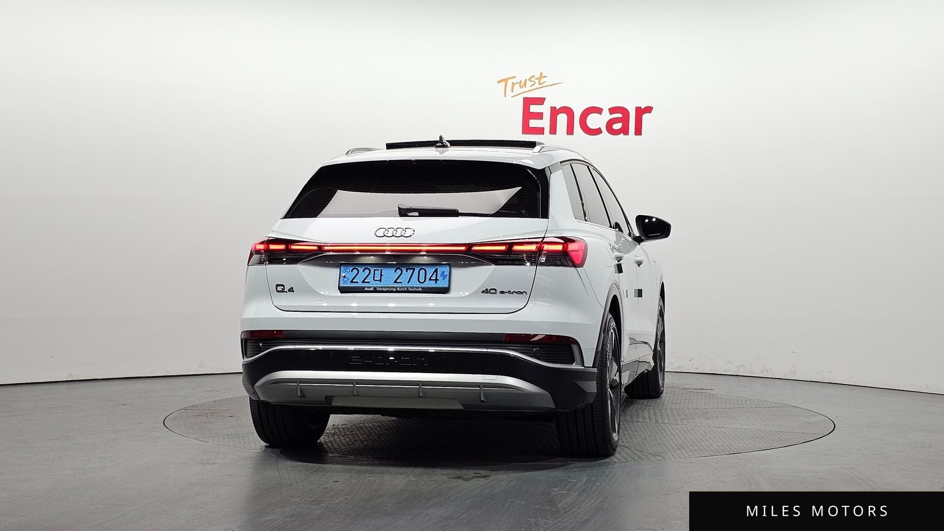 Audi Q4 e-tron 2022 — миниатюра 4