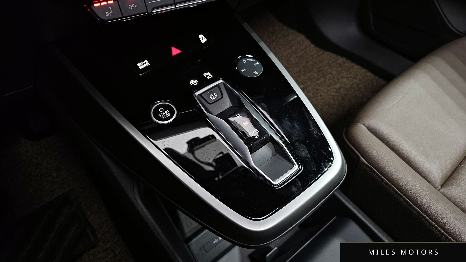 Audi Q4 e-tron 2022 — миниатюра 9