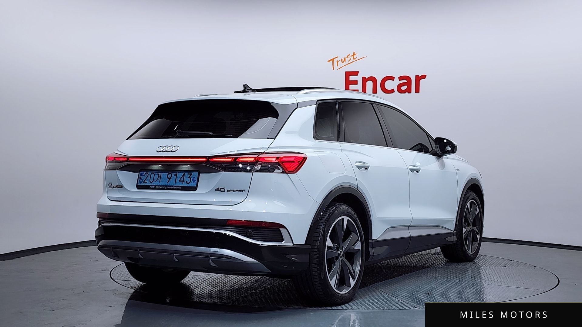 Audi Q4 e-tron 2022 — миниатюра 2