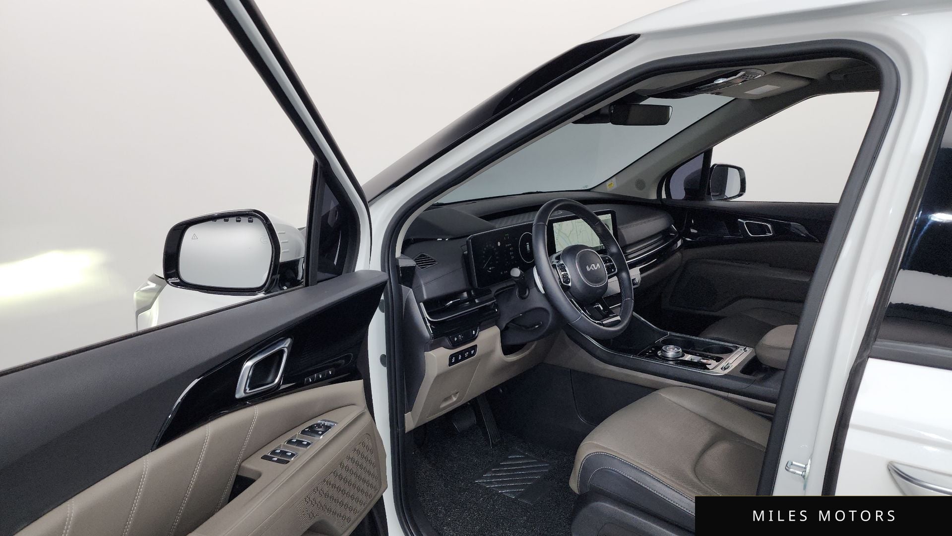 Kia Canival 2025 — миниатюра 10