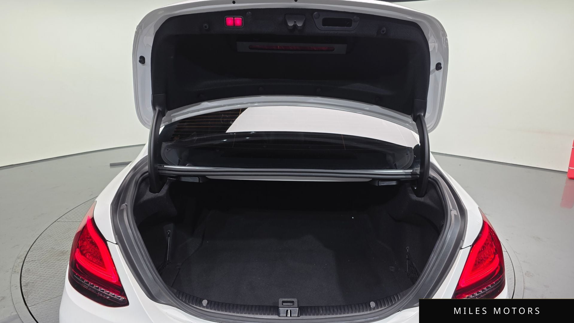 Mercedes-Benz C-클래스 W205 2021 — миниатюра 20