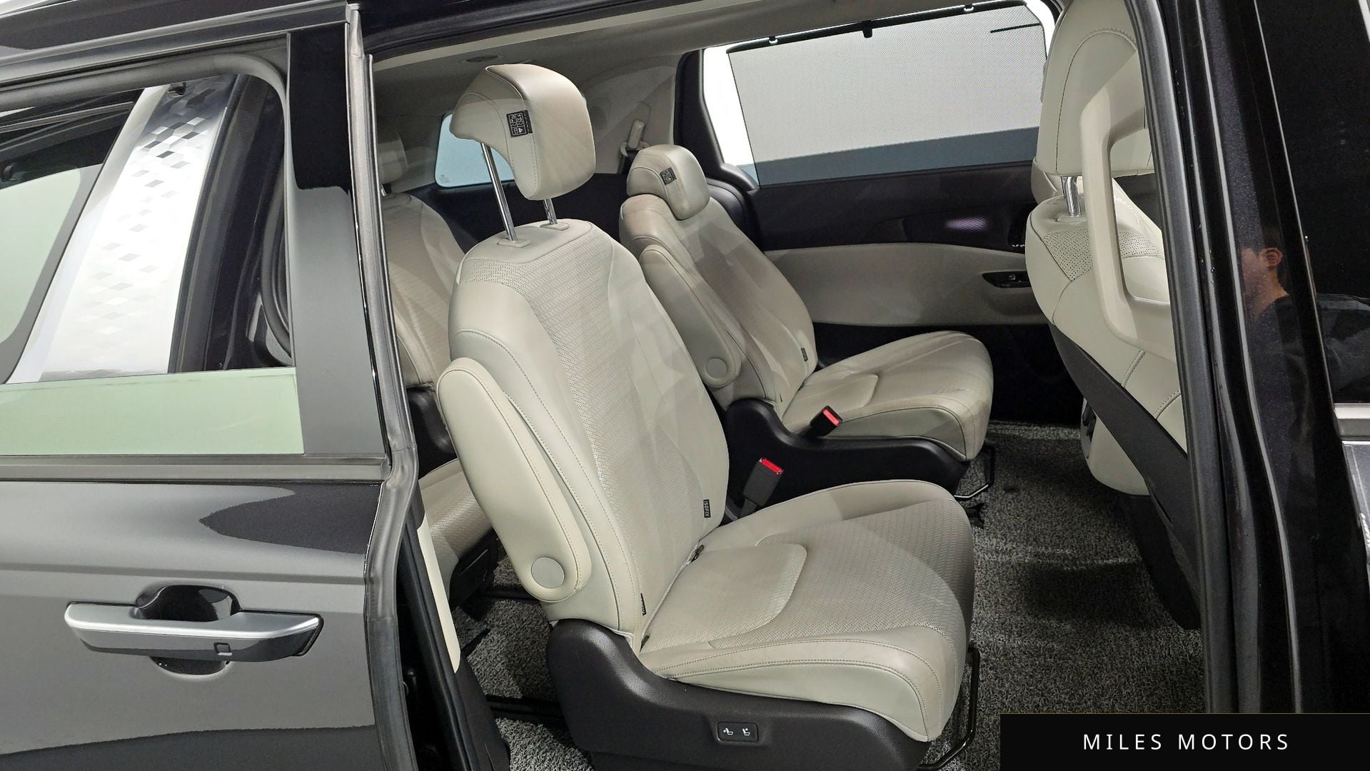 Kia Carnival 2021 — миниатюра 12