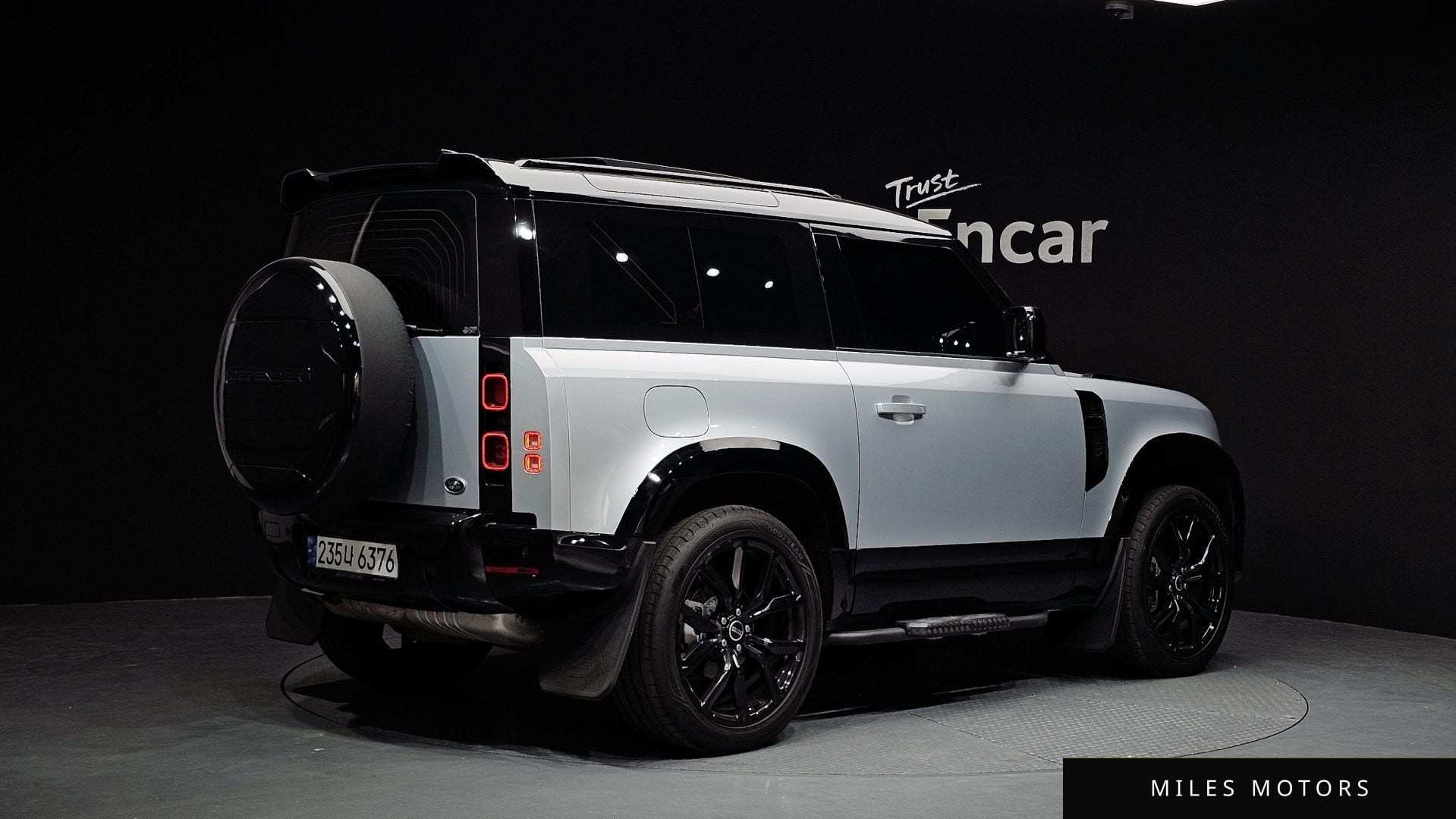Land Rover Defender 2022 — миниатюра 2