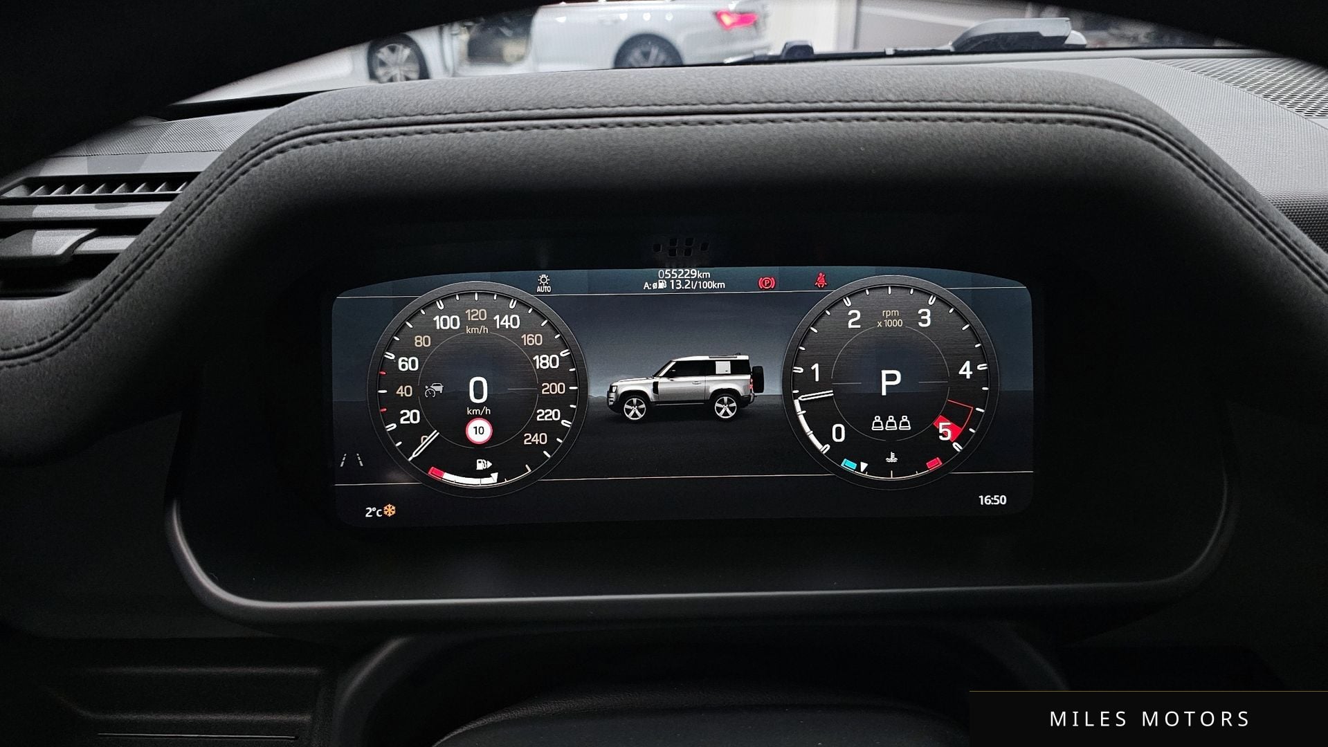 Land Rover Defender 2022 — миниатюра 8