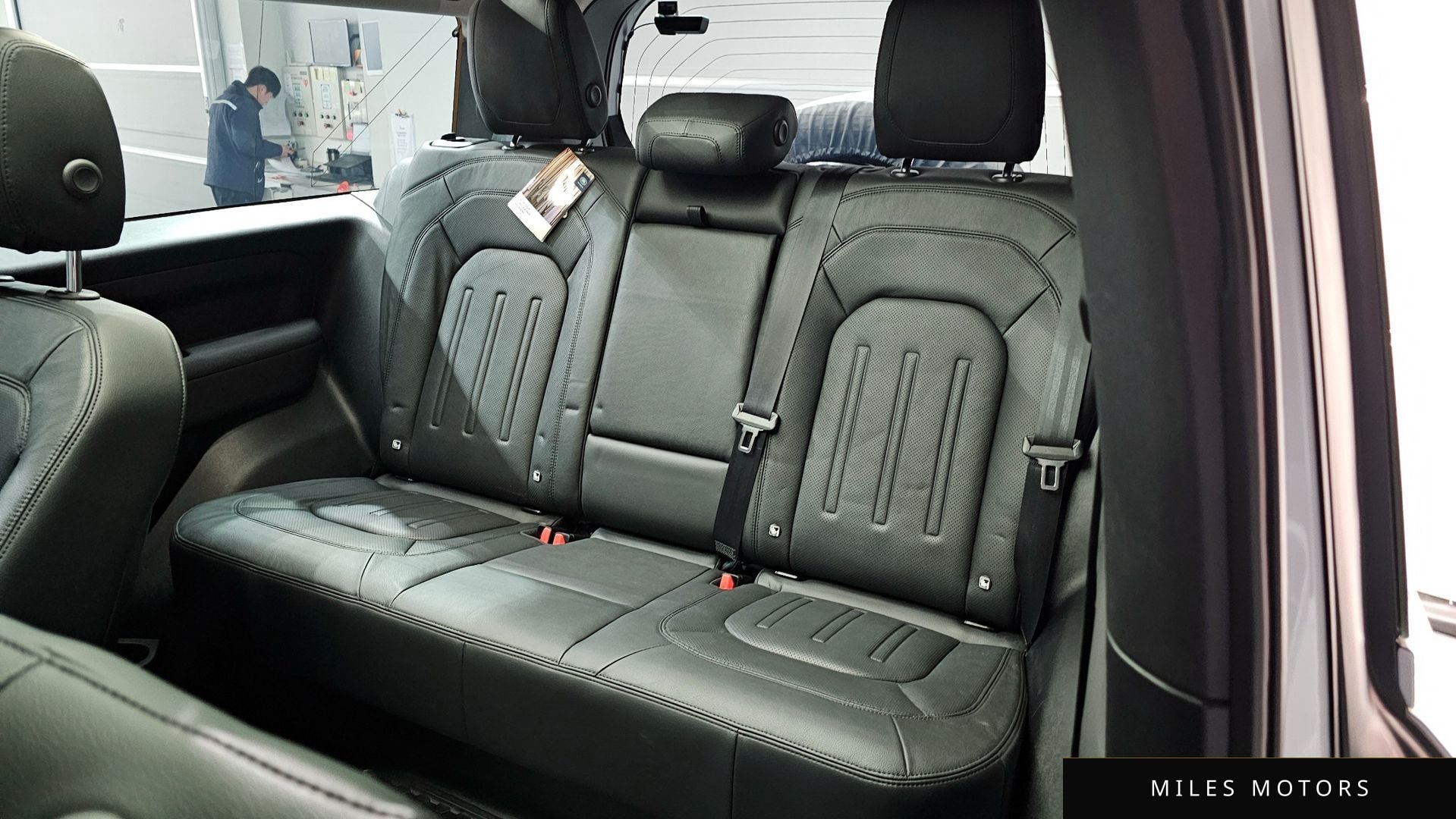 Land Rover Defender 2022 — миниатюра 11
