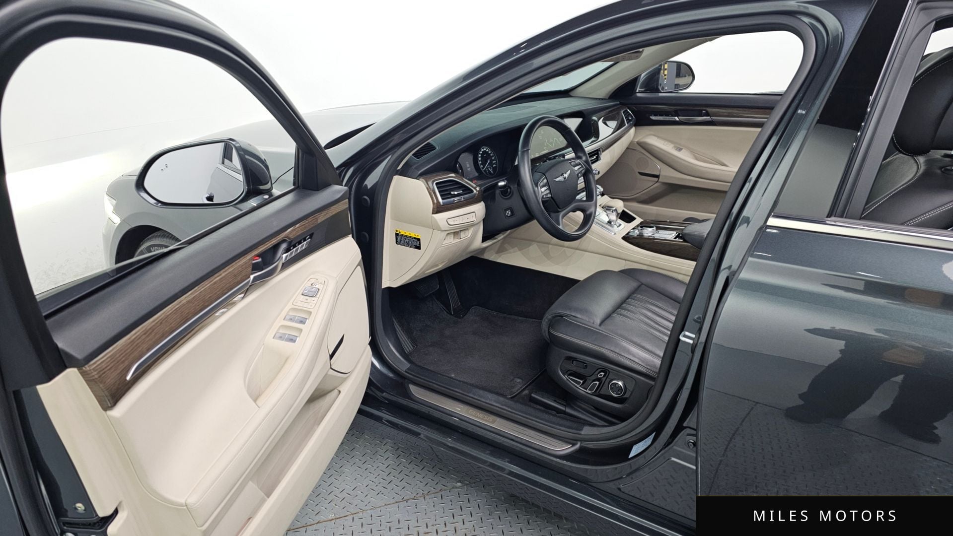 Genesis G90 2019 — миниатюра 10