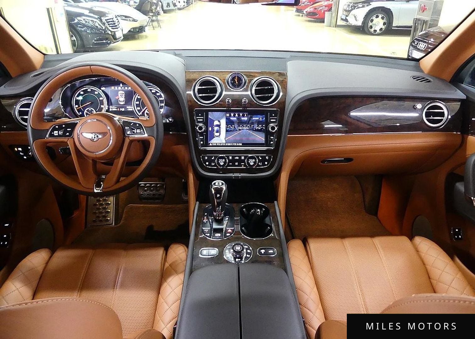 Bentley Bentayga 2017 — миниатюра 4