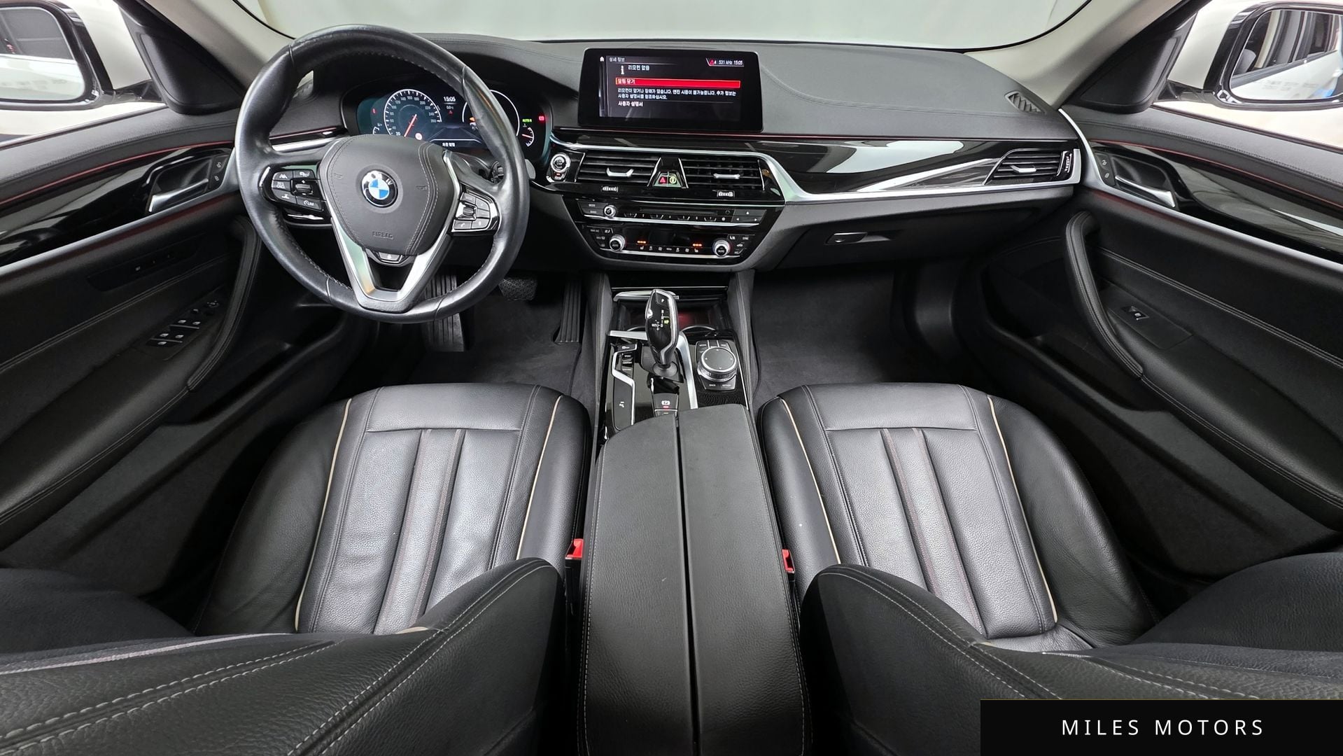 BMW 5 Series (G30) 2019 — миниатюра 7