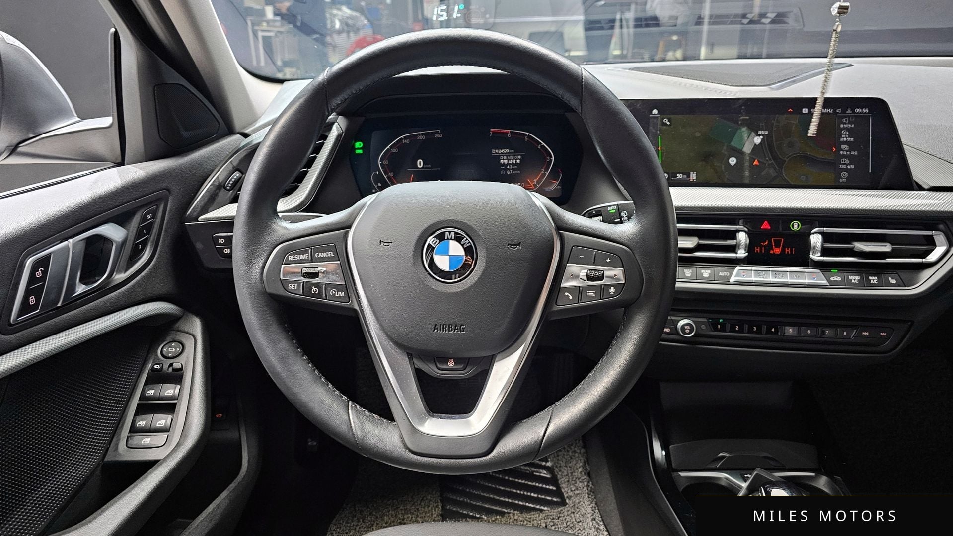 BMW 1시리즈 (F40) 2023 — миниатюра 13