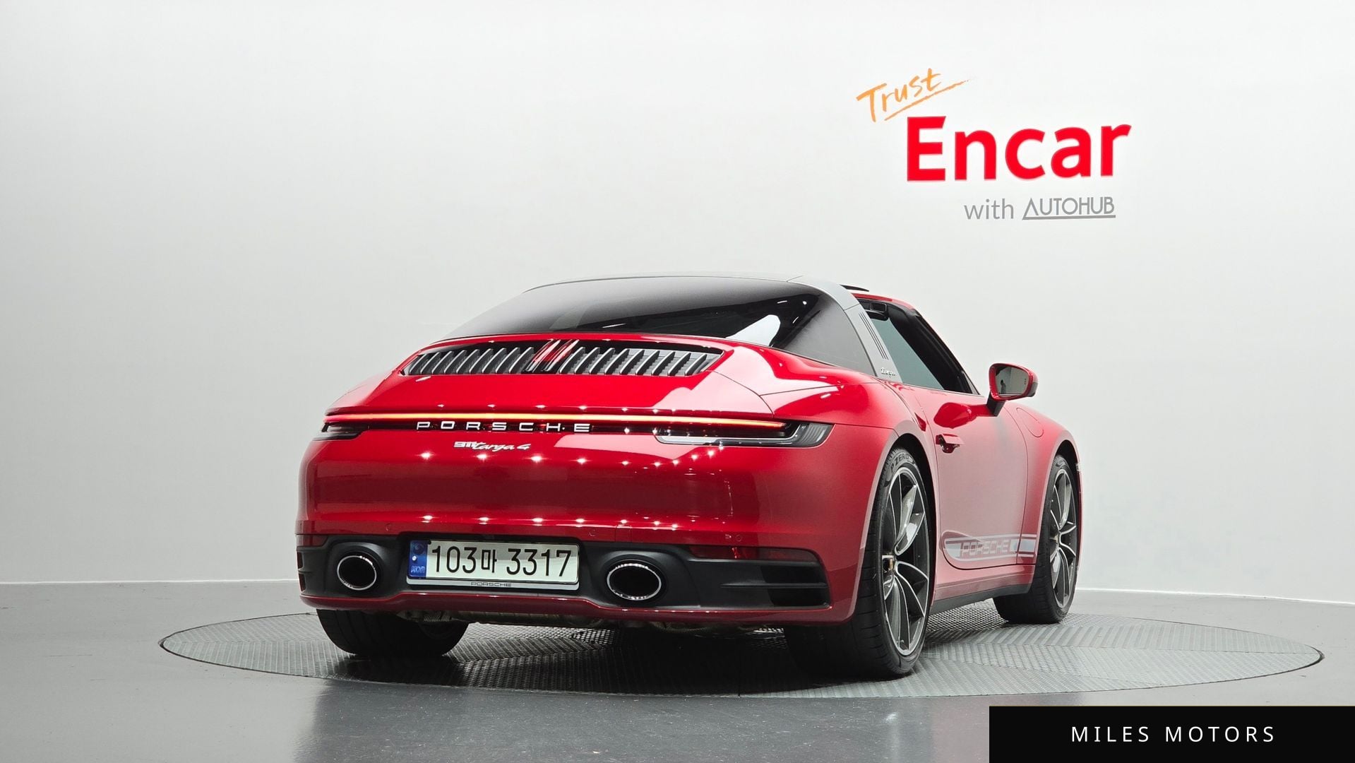 Porsche 911 (992) 2021 — миниатюра 4