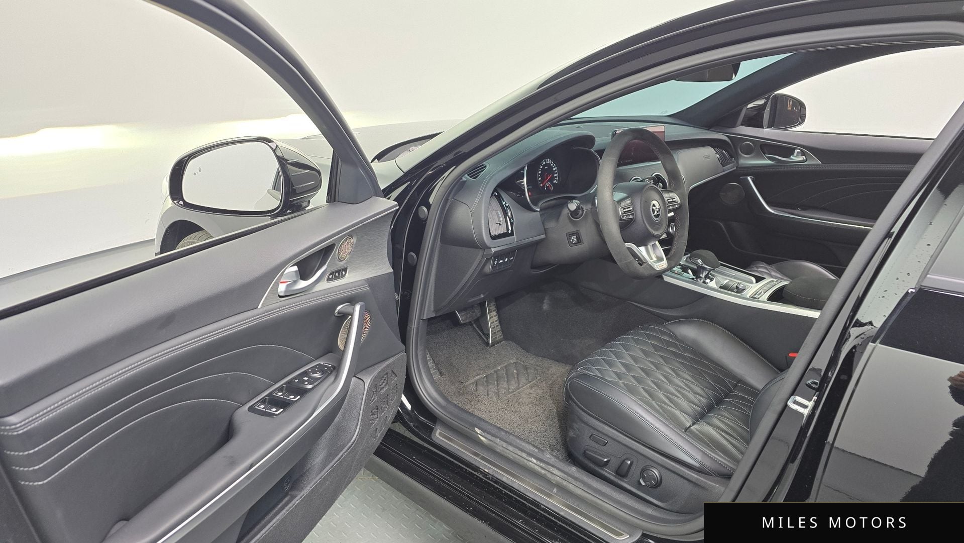 Kia Stinger 2021 — миниатюра 10