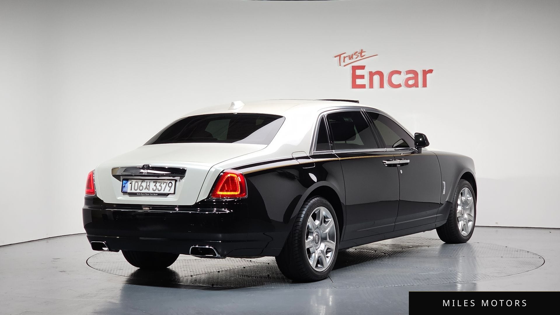 Rolls-Royce 고스트 2018 — миниатюра 2