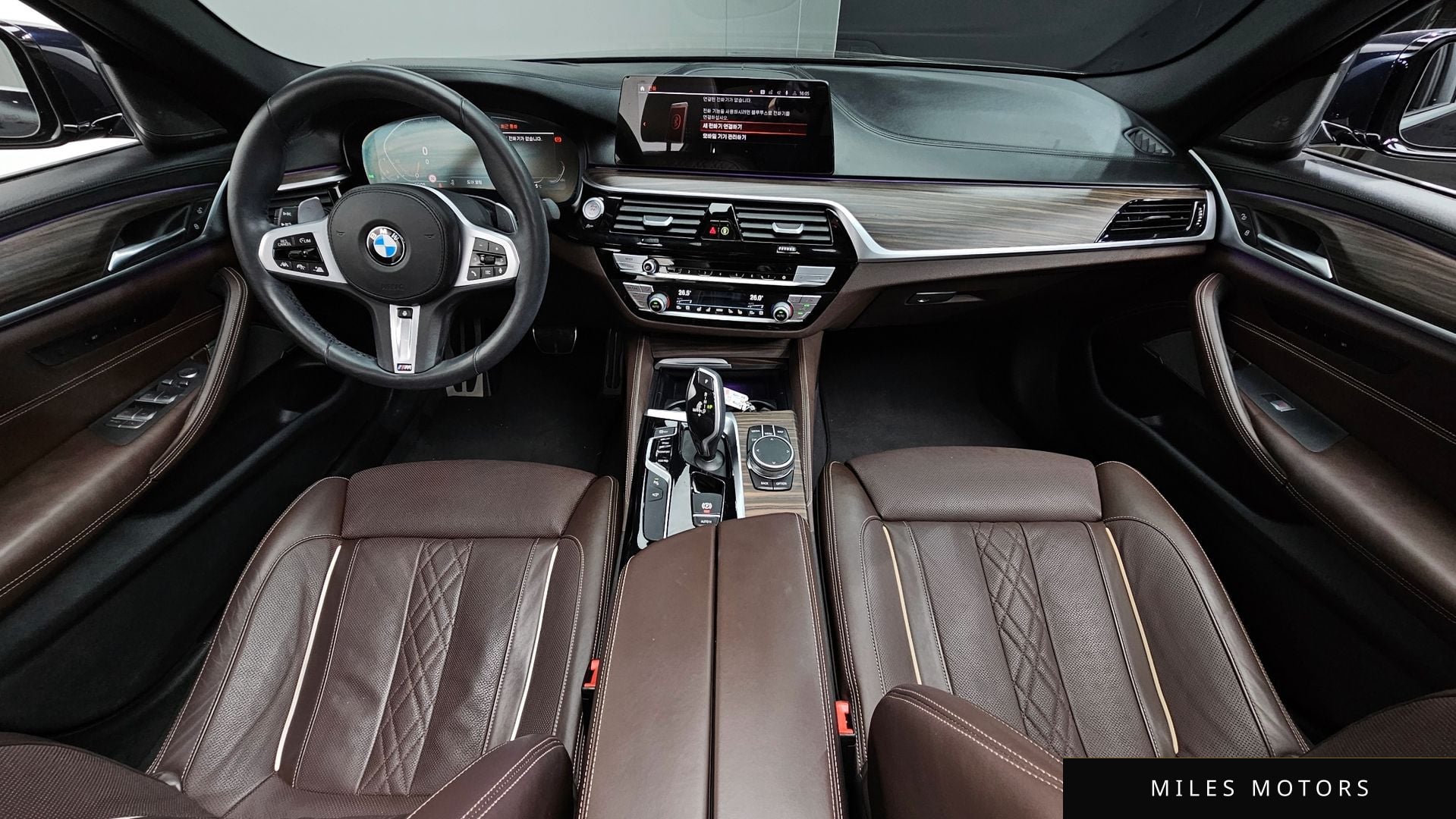 BMW 5 Series (G30) 2020 — миниатюра 7
