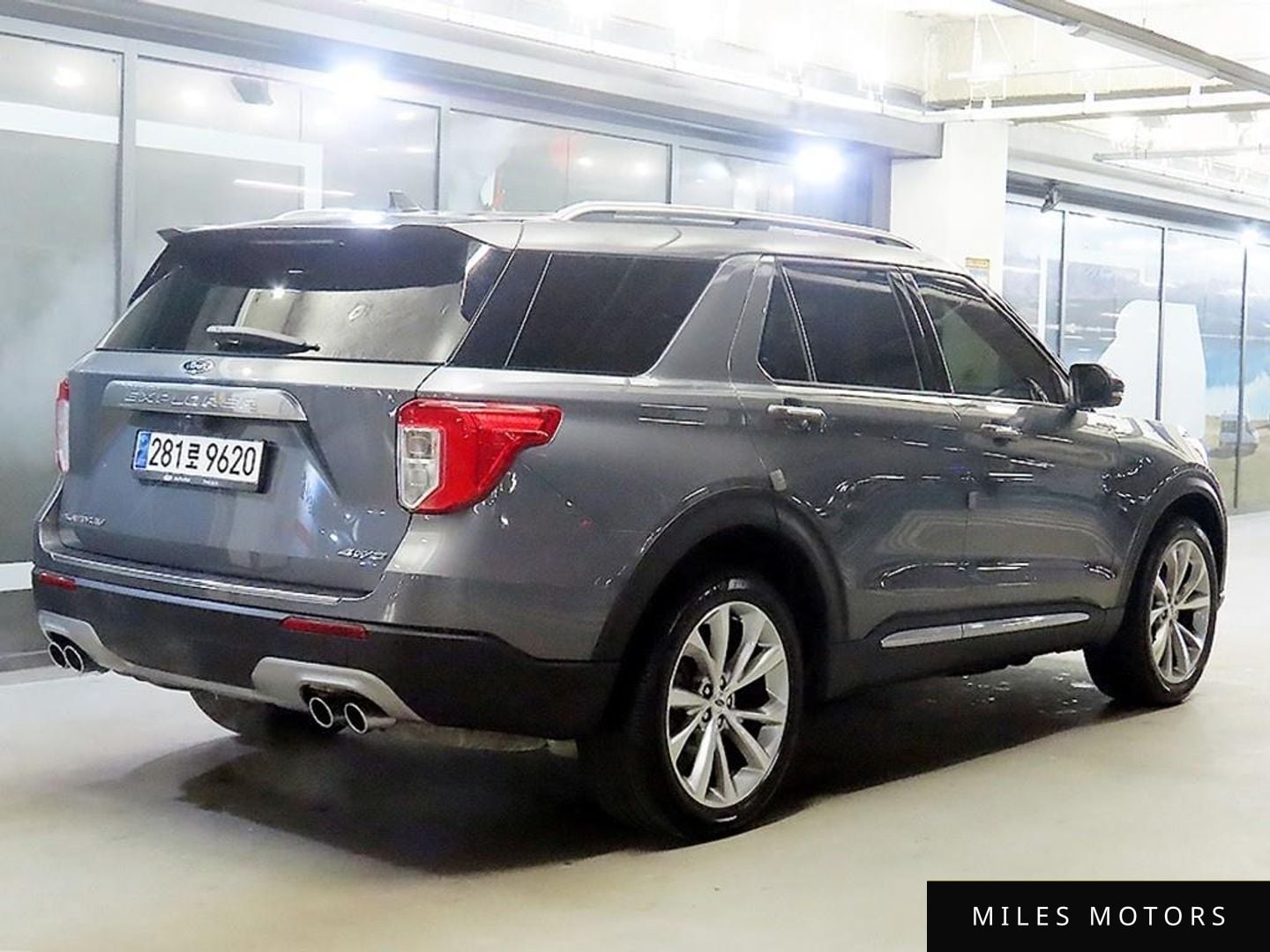 Ford Explorer 2022 — миниатюра 4