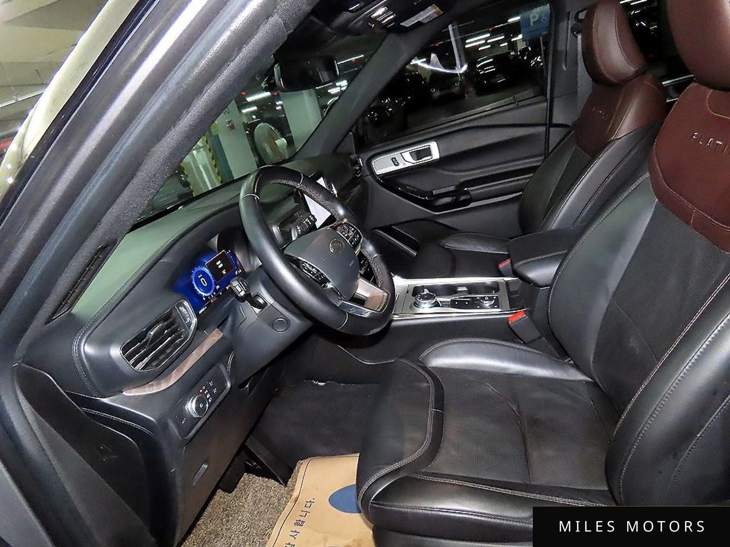 Ford Explorer 2022 — миниатюра 6