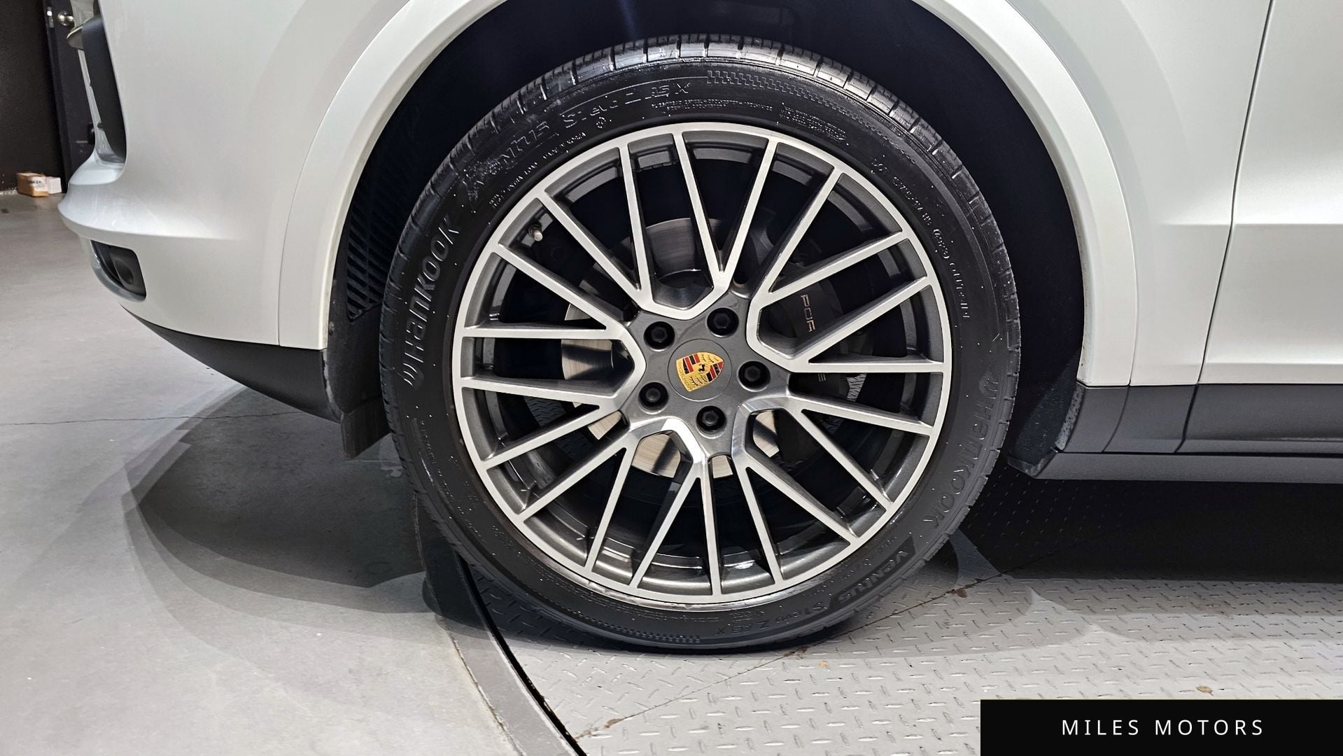 Porsche Cayenne 2020 — миниатюра 5