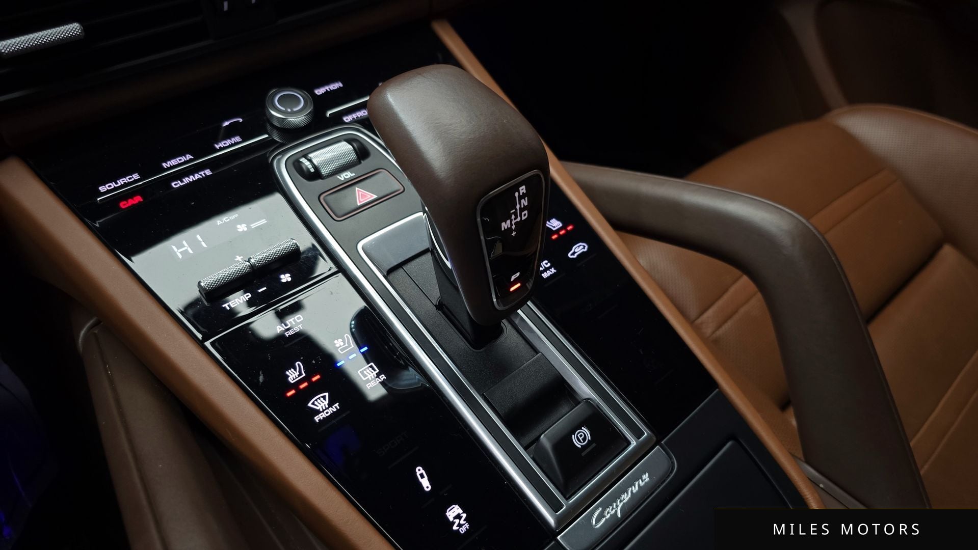 Porsche Cayenne 2020 — миниатюра 9
