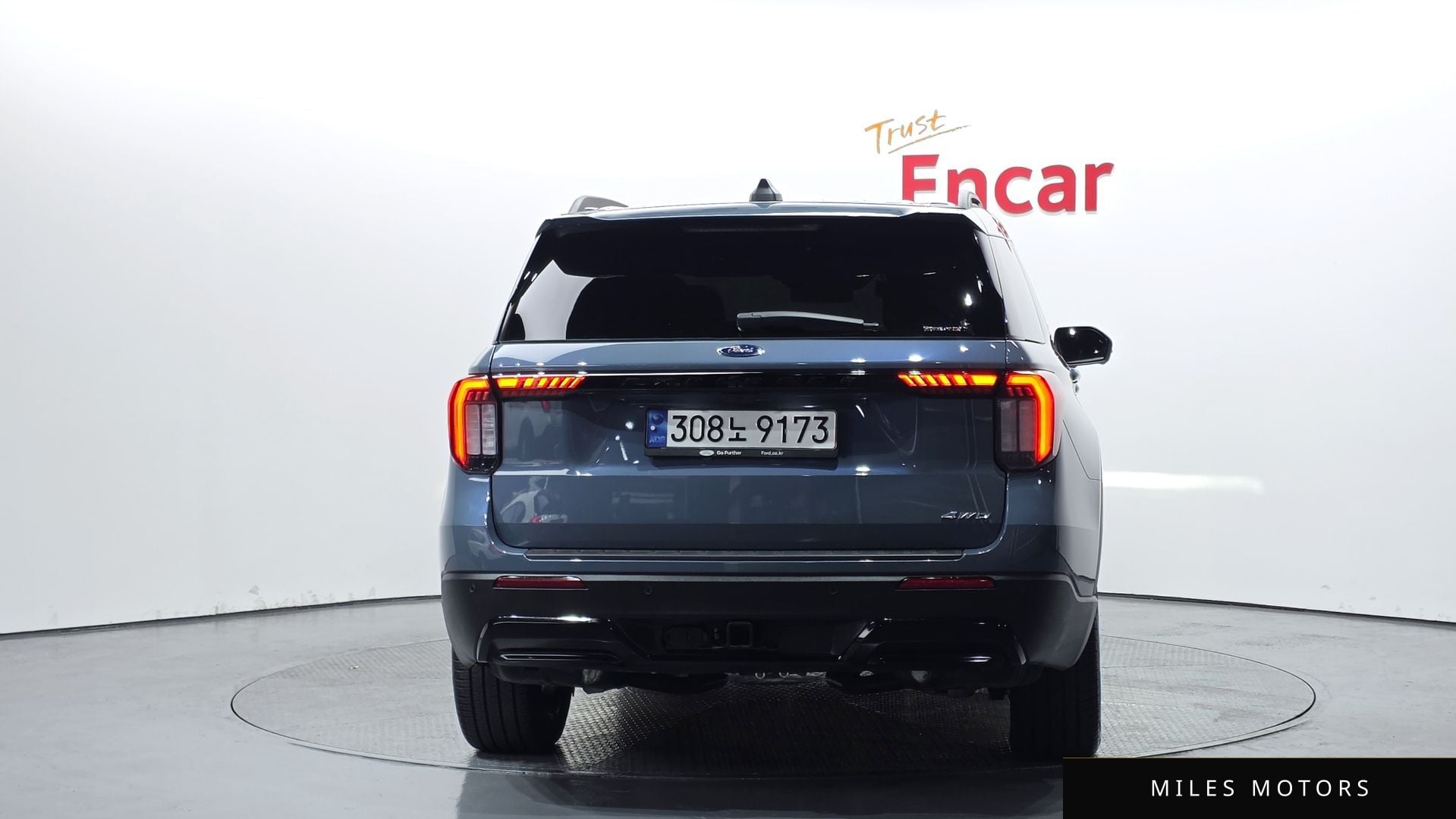 Ford Explorer 2025 — миниатюра 4