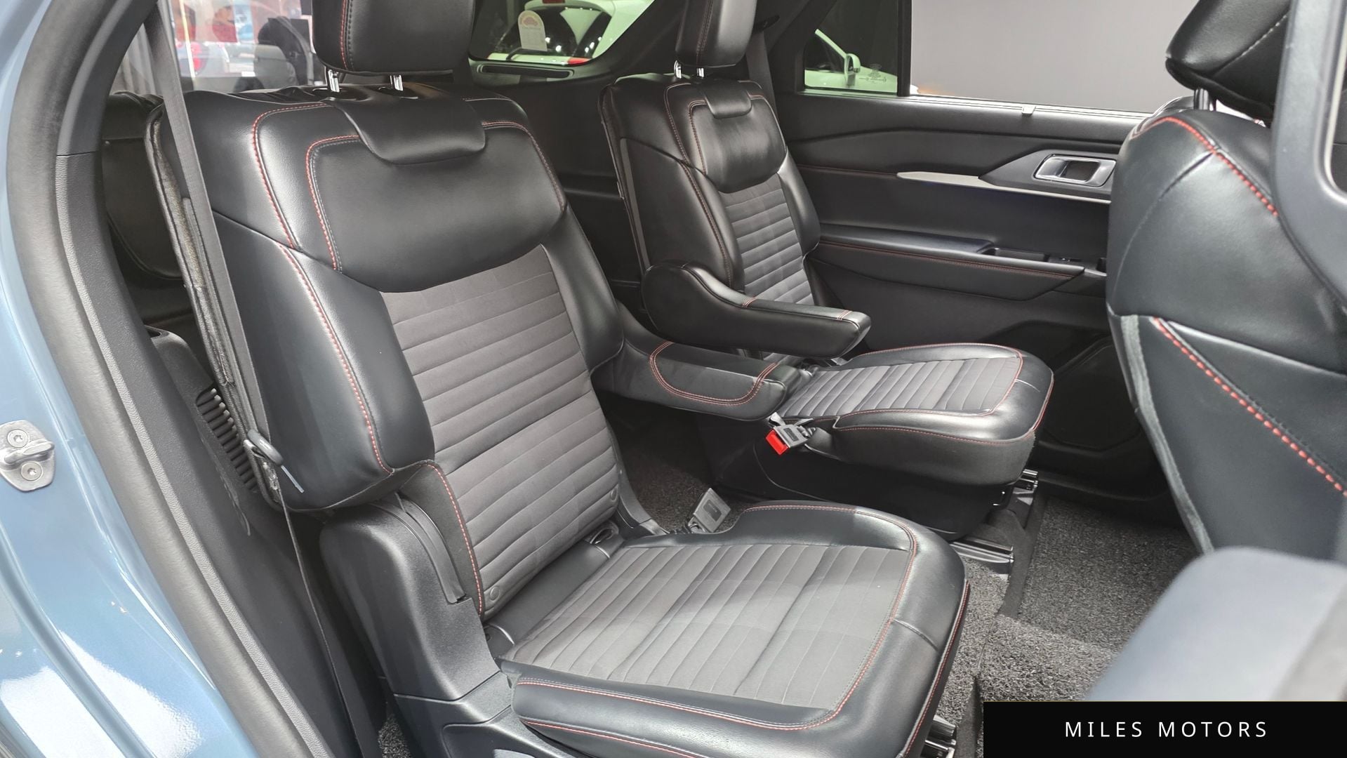Ford Explorer 2025 — миниатюра 12