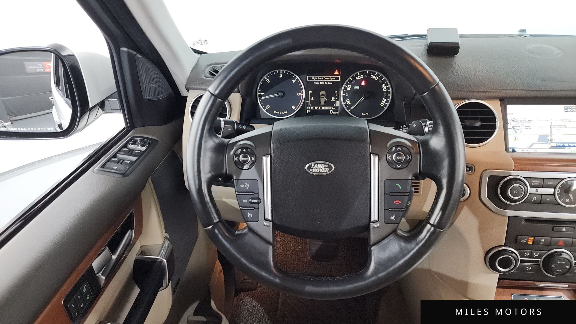 Land Rover Discovery 2015 — миниатюра 13