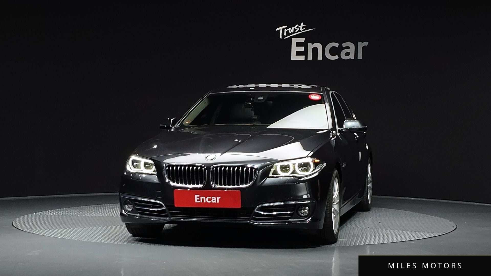 BMW 5 Series (F10) 2016 — миниатюра 3