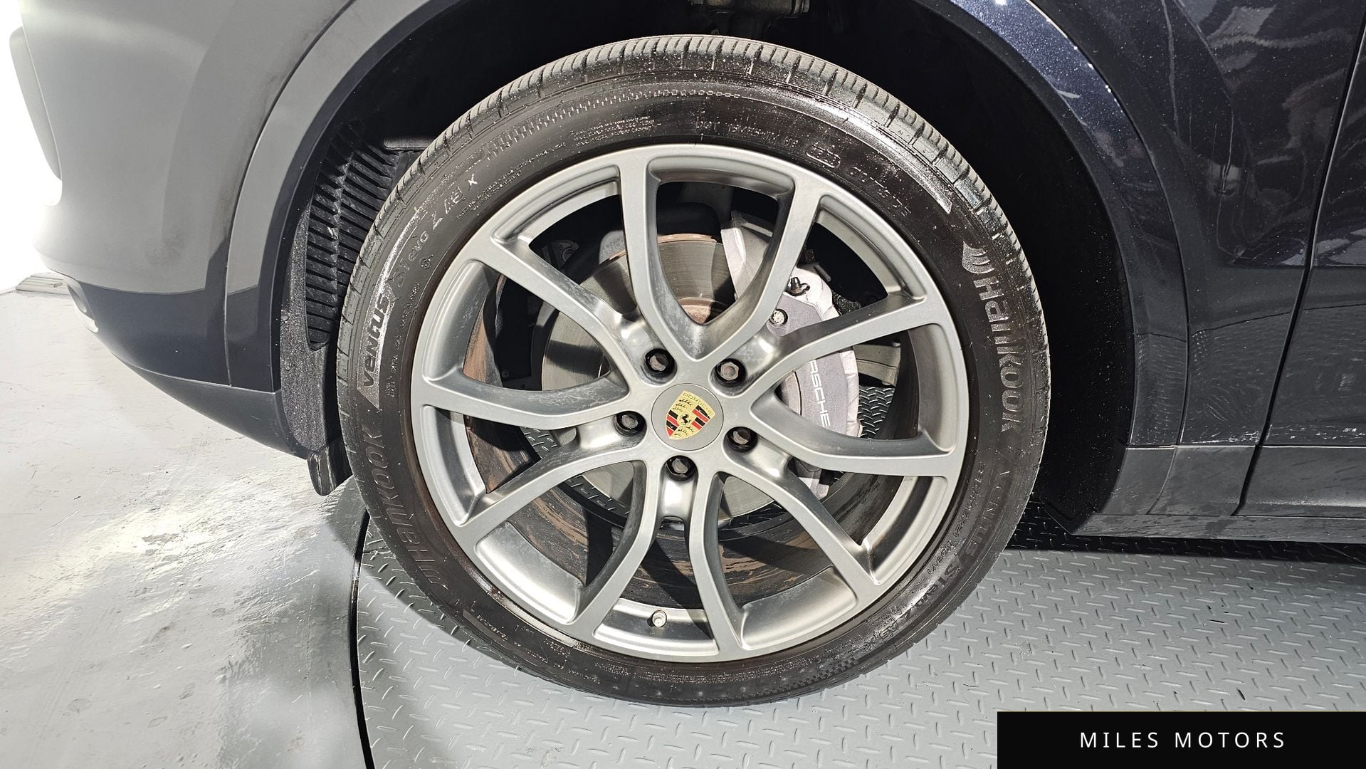 Porsche Cayenne 2021 — миниатюра 5