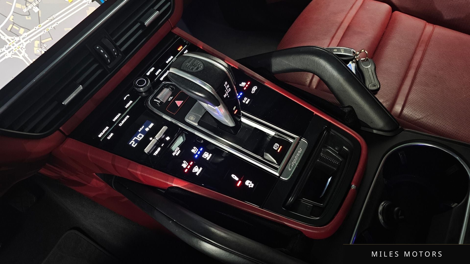 Porsche Cayenne 2021 — миниатюра 9