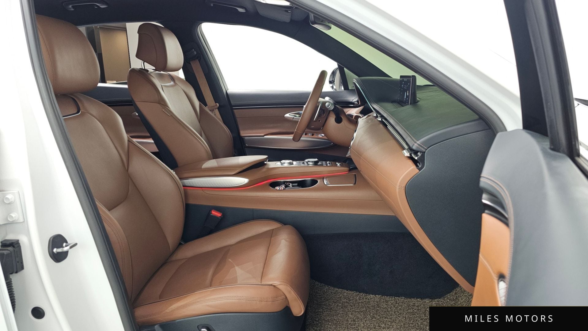 Genesis GV70 2021 — миниатюра 11