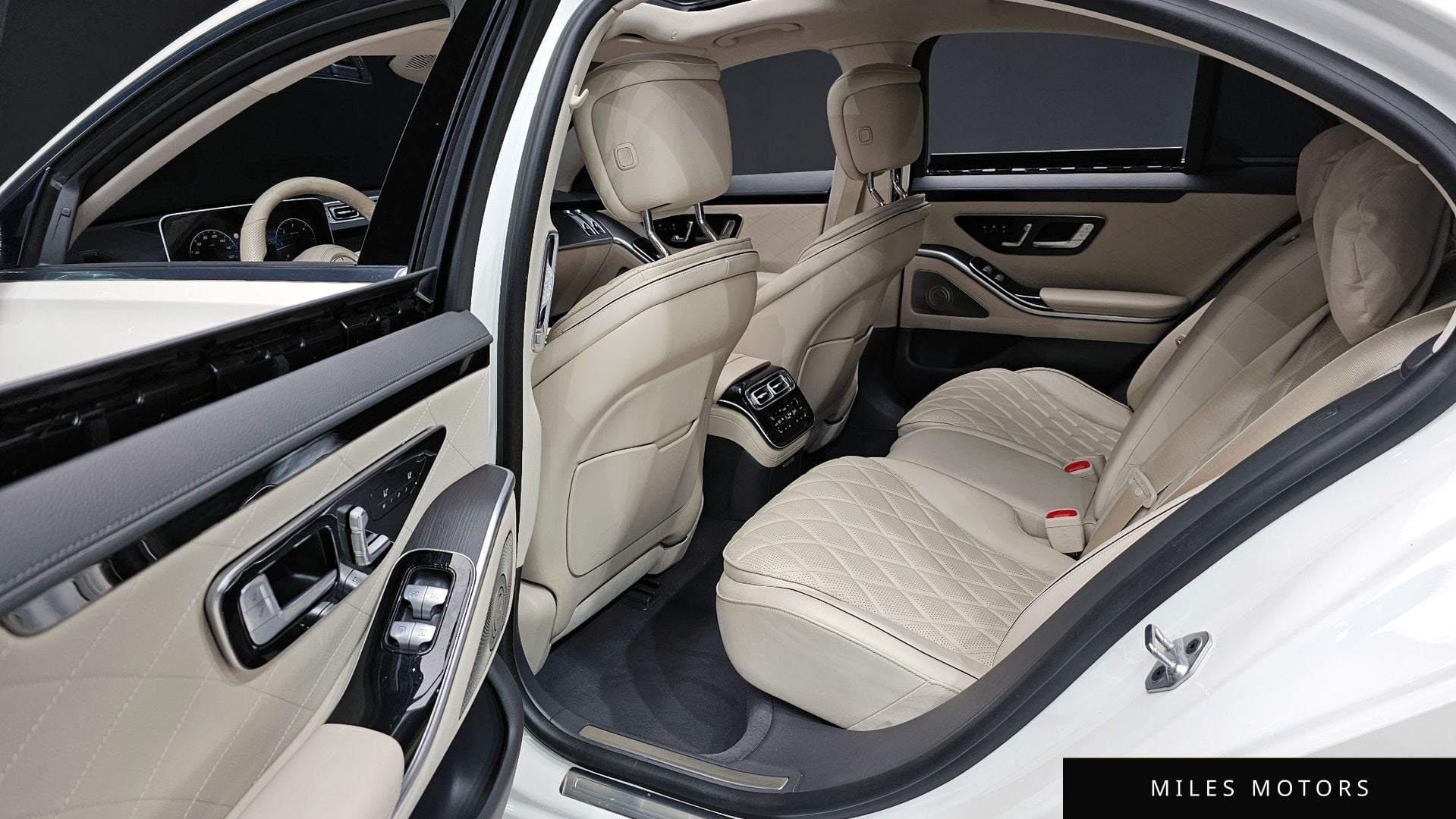 Mercedes-Benz S-Class W223 2022 — миниатюра 10