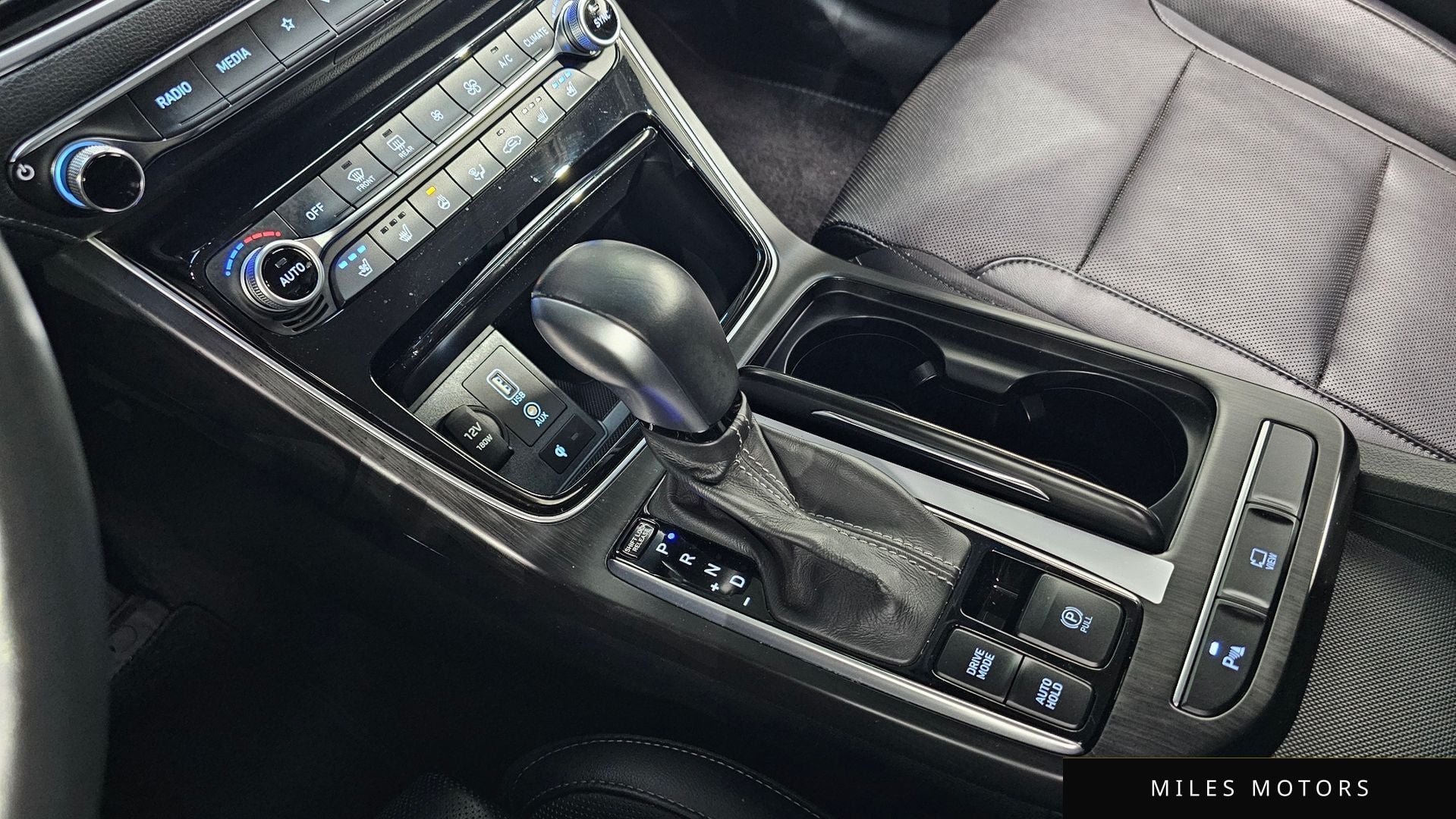 Hyundai Grandeur 2018 — миниатюра 9