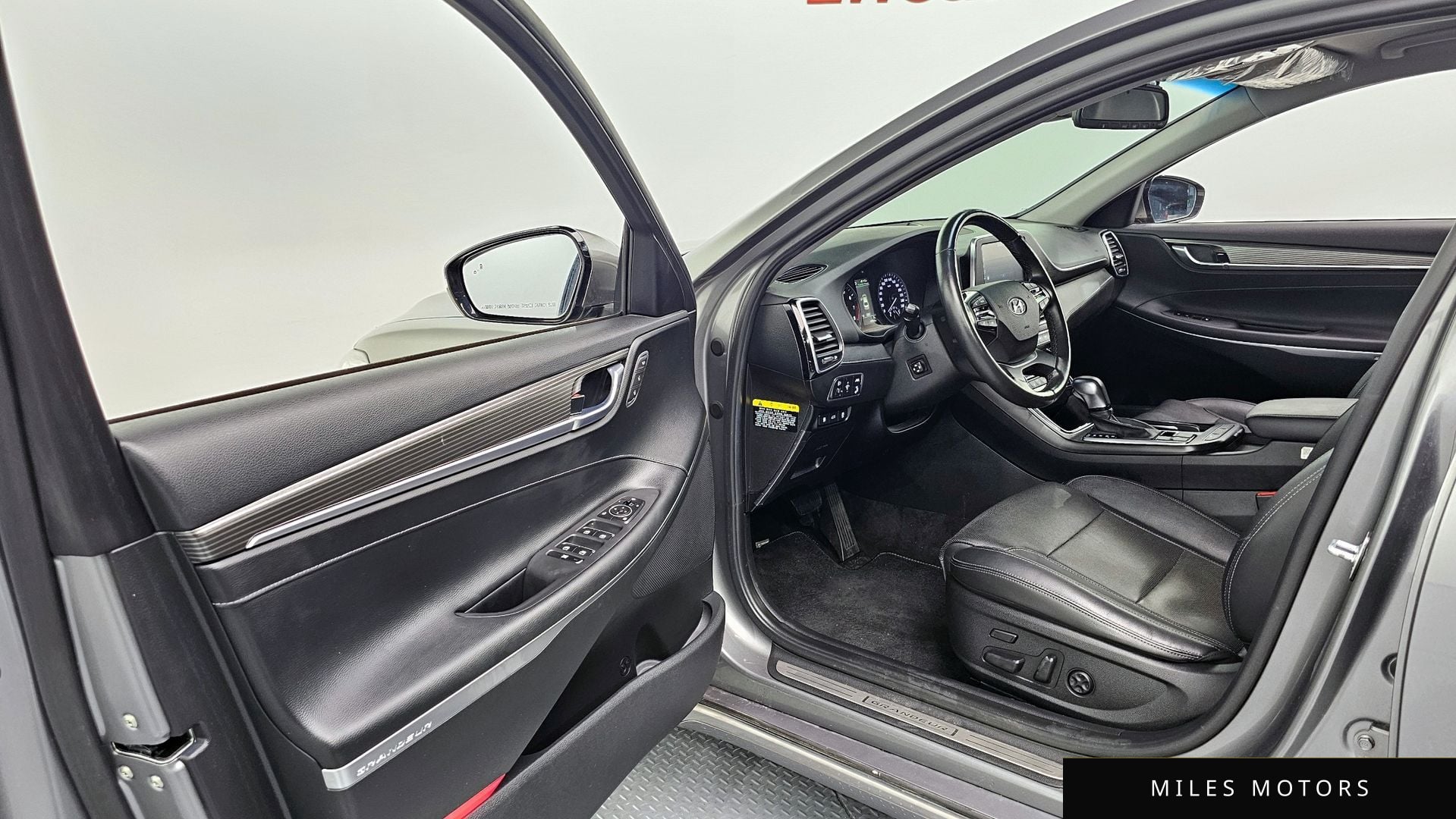 Hyundai Grandeur 2018 — миниатюра 10