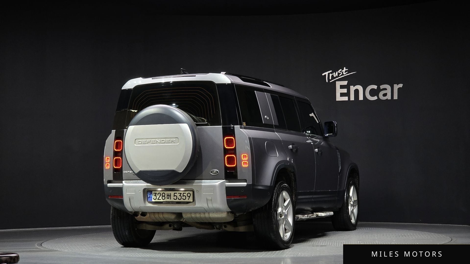 Land Rover Defender 2020 — миниатюра 2