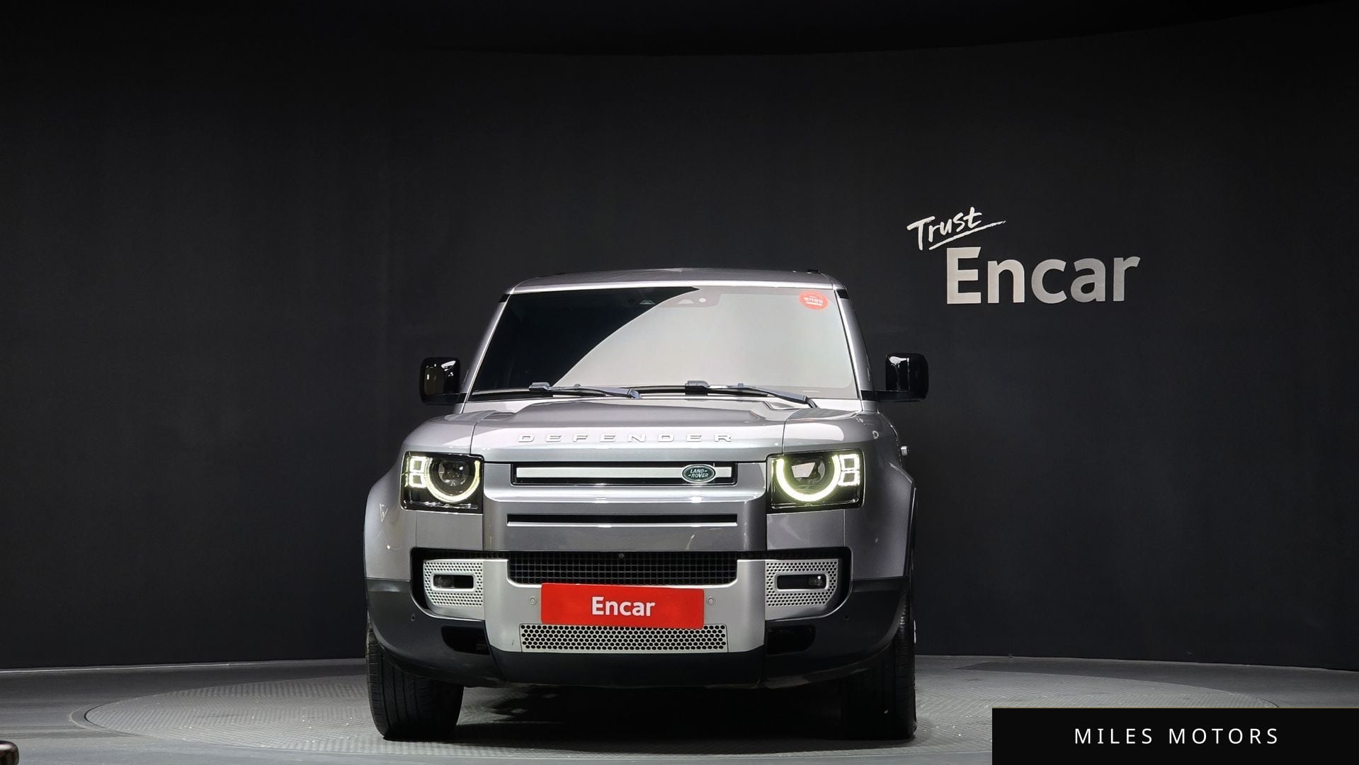 Land Rover Defender 2020 — миниатюра 3