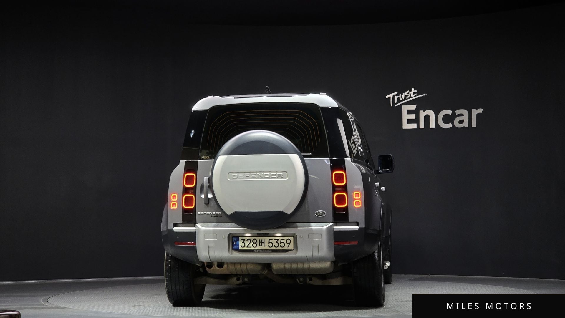 Land Rover Defender 2020 — миниатюра 4