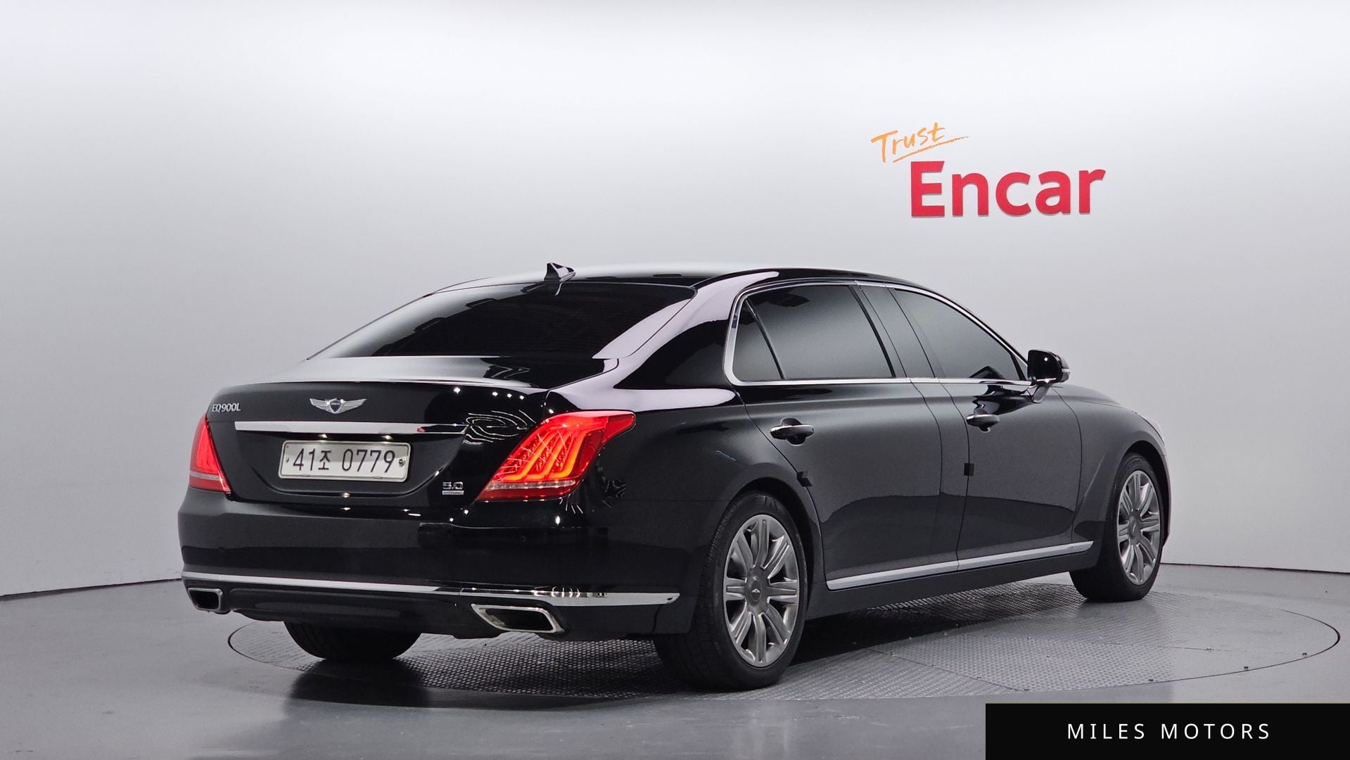 Genesis EQ900 2016 — миниатюра 2