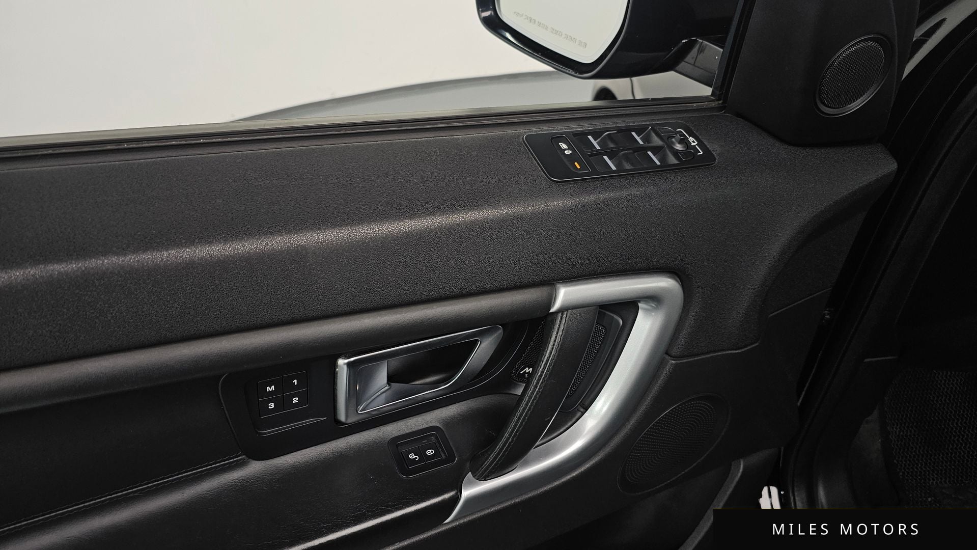 Land Rover 디스커버리 스포츠 2018 — миниатюра 17
